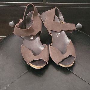 Pedro garcia heels size 5.5
